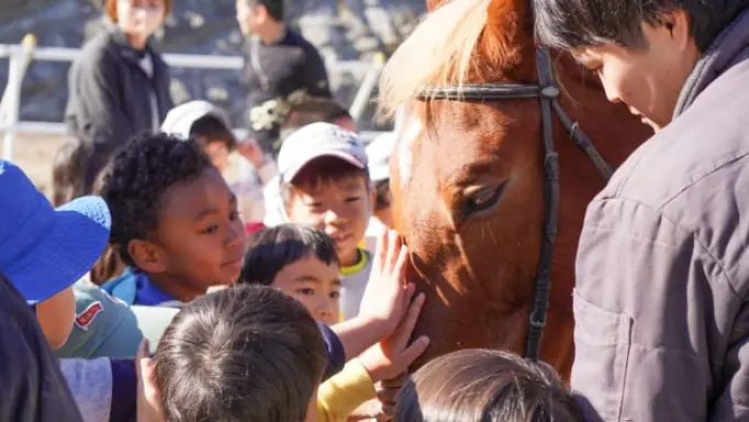 乗馬体験でのふれあい