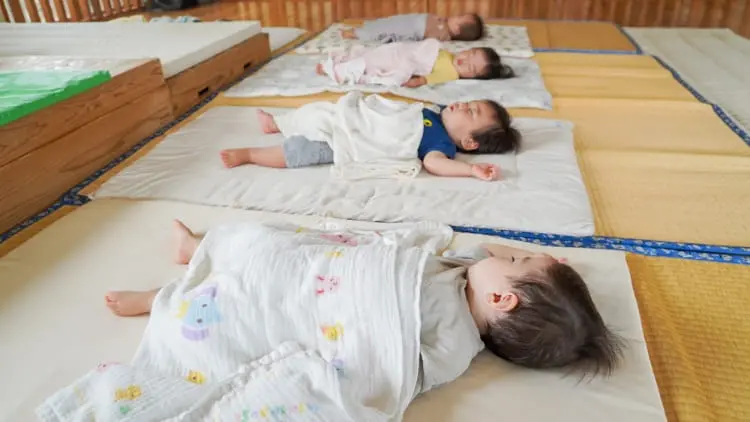 0歳児の園の一日