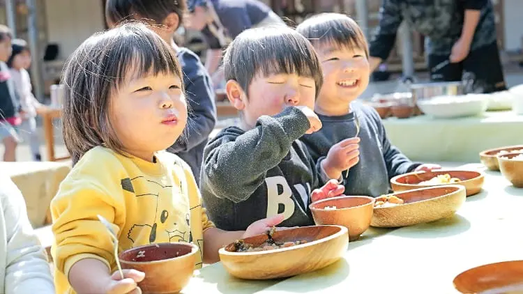 1〜2歳児の園の一日